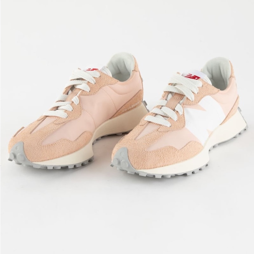 NEW BALANCE 327 Womens Sneakers in Petal